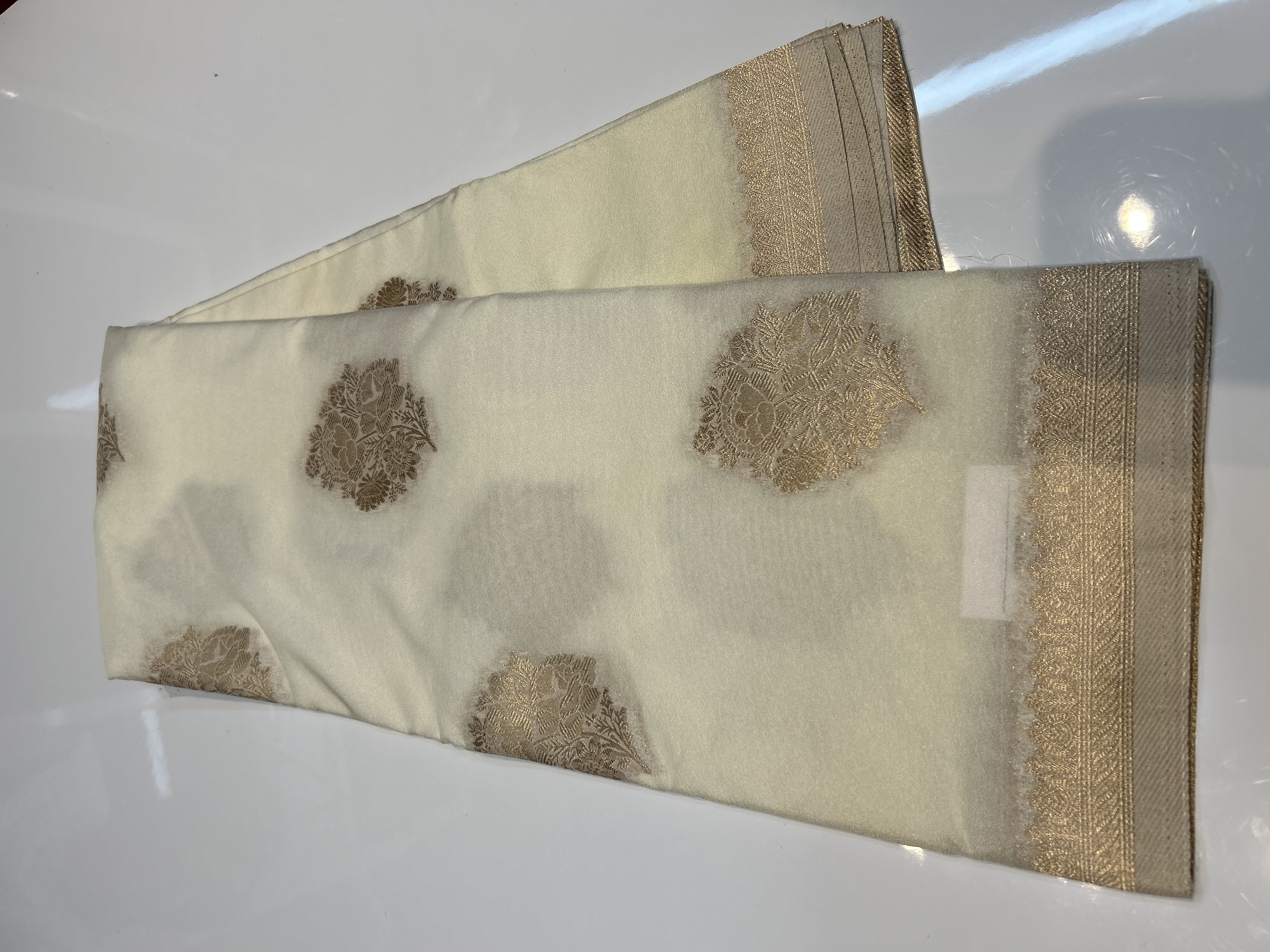 White colour__RANJAN SAREES