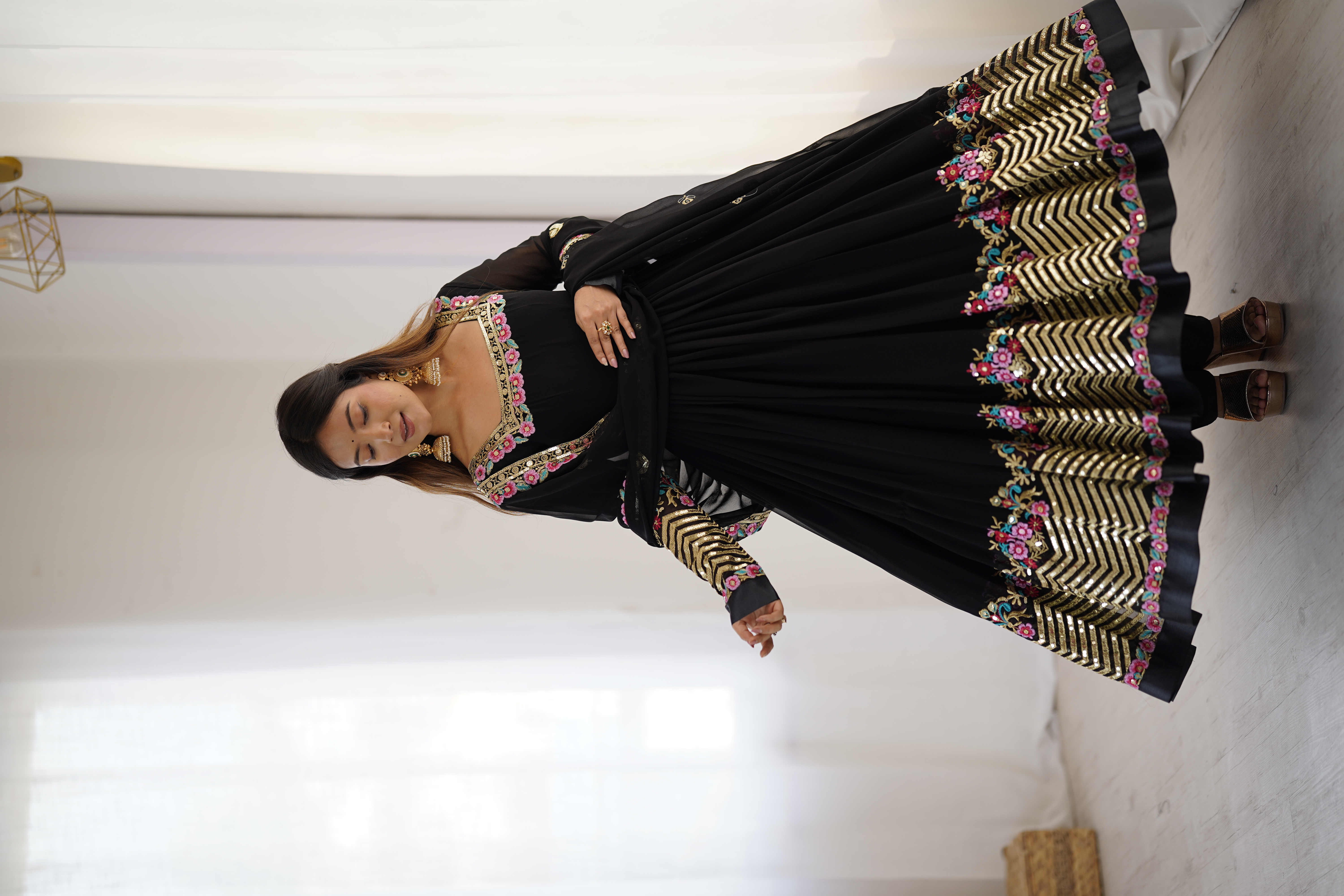 Black__SHREE BELLA
