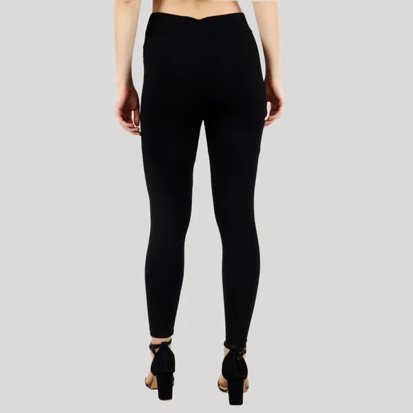 Women_Black_Solid_Mid_Rise_Body_Fitted_Jeggings__POPWINGS