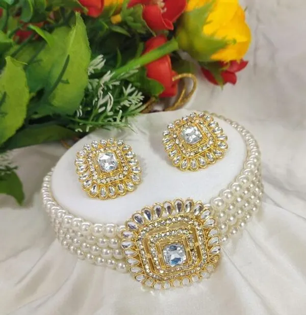Lucentarts Jewellery Necklace Gold 