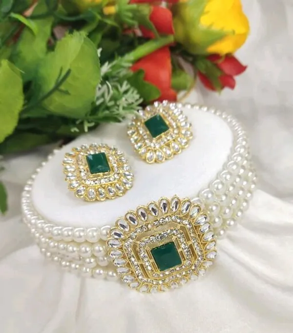 Lucentarts Jewellery Necklace Gold 