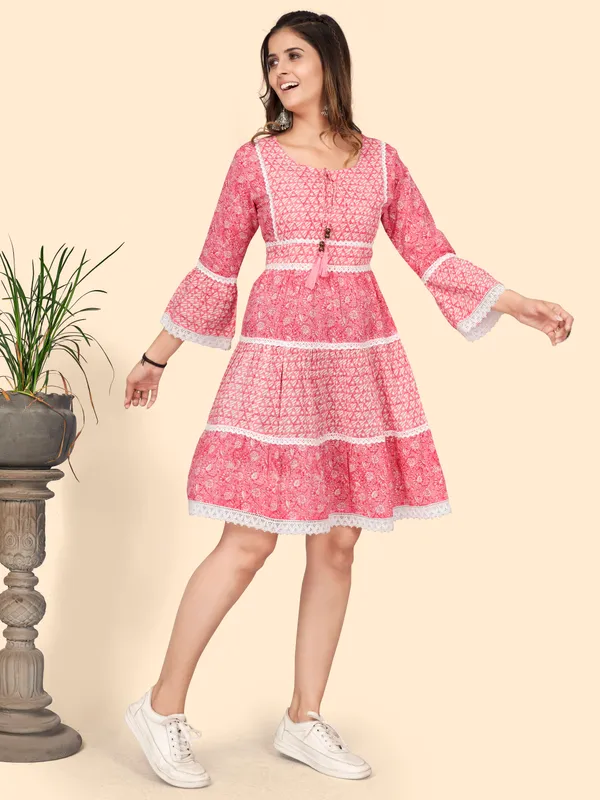 Women'S_Print_&_Lace_Work_Flared_Cotton_Pink_Stitched_Dress(VF-KU-1844)__Vbuyz
