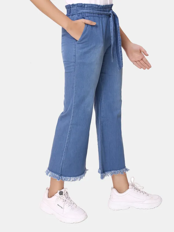 https://d1311wbk6unapo.cloudfront.net/NushopCatalogue/tr:w-600,f-webp,fo-auto/ZRI-WB013_1652797915798_21b2p373jve5uz6.jpg