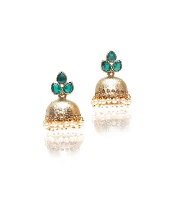 https://d1311wbk6unapo.cloudfront.net/NushopCatalogue/tr:w-600,f-webp,fo-auto/earring003_1646979515566_3qlj703b2dbv98a.jpg