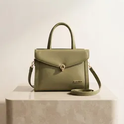 Carry_In_Style_Structured__Yeauré