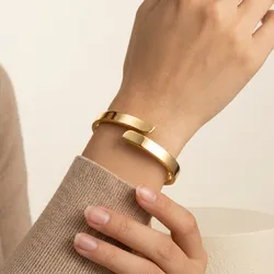 Jewels_For_Her_Statement__BELLERU