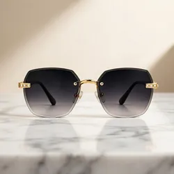 Frame_Your_Look_Sunglasses__VISI OUD 