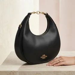 Carry_It_In_Style_Bags__DEEPALI GUPTA