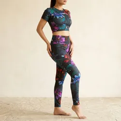Move_Your_Way_Womenswear__MAKE IT POSSIBLE 