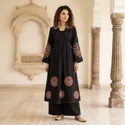 Kurtas_&_More_Floral__DOLLY DRESSES