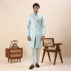 Dress_The_Desi_Way_IndoWestern__DESIVIBES