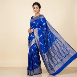 Drape_in_Elegance_Regal__BANARASI TALES 