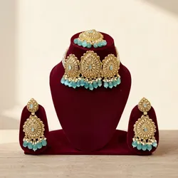 Adorn_&_Shine_Kundan__RENUVJEWWELS