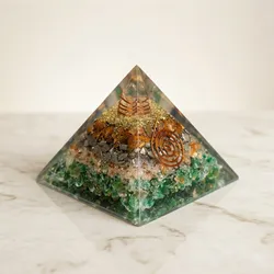 Crystal_Energies_Pyramids__STARS AND WISDOM