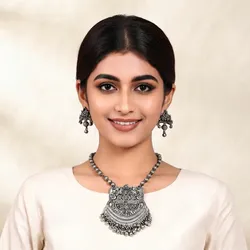 Adorn_Yourself_Accessories__THE JEWELLERY PEOPLE