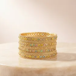 Shine_Your_Way_Festive__QALEERA