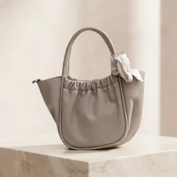 Carry_In_Style_Handbags__PELLEDYE 