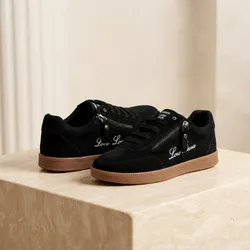 Step_Into_Style_Sneakers__http://apnafootwear.shop/