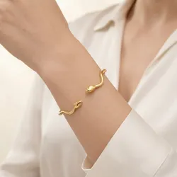 Adorn_Yourself_Gold__TRYAMBAKAM JEWELS