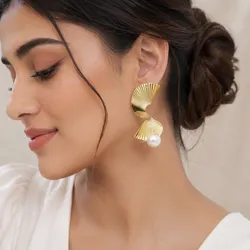 Adorn_Yourself_EARRINGS__SAKHISHANGAR.COM