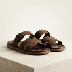 Step_Into_Style_Footwear__KICKOVAA