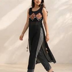 Kurtas_For_Her_Elegant__BALADA