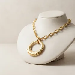Jewels_Await_You_Gold__PEARLS AND JEWEL