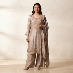 Dress_To_Impress_Festive__TUTEJAS