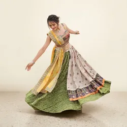 Festive_Picks_Contemporary__NAVLIKS