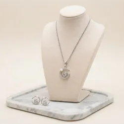 Adorn_Yourself_Necklaces__SILONA