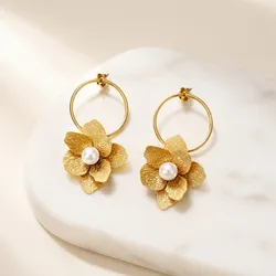 Shine_And_Adorn_Earrings__Abhushanam