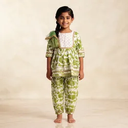 Style_For_All_Festive__LITTLE AND LADIEZ