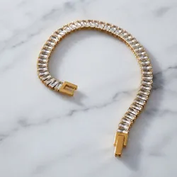 Adorn_Yourself_Gold__ZAHROSE