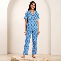 Style_Awaits_You_Prints__ADISA