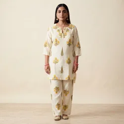 Style_Your_World_Ethnics__TRENDY_THREADS68