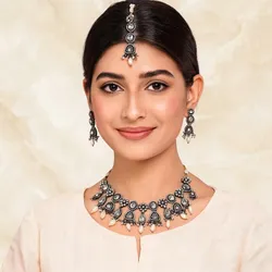 Shine_Your_Way_Necklaces__TAMANNA JEWELS