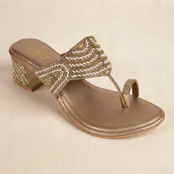 Step_Into_Style_Festive__ZAKI7
