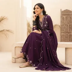 Ethnic_Elegance_Florals__SHAMBHUNATH FASHION