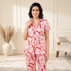 Her_Essentials_Loungewear__GLAMORAS