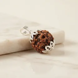 Sacred_Finds_Accessories__SRIDHA