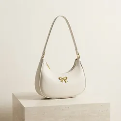 Carry_In_Style_Handbags__RAEZ