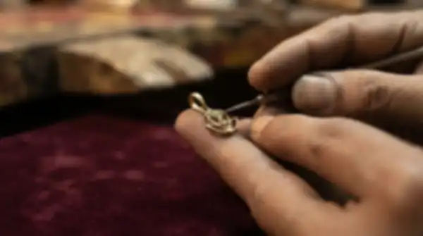 Content_and_Media_Crafted_by_Hand,_Always__undefined